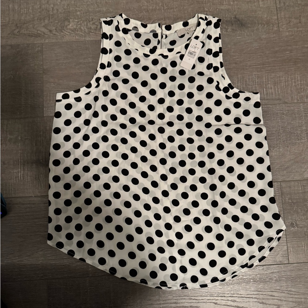 NWT Loft Sleeveless tank size M